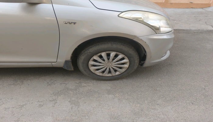 2015 Maruti Swift Dzire VXI, Petrol, Manual, 1,11,008 km, tyre