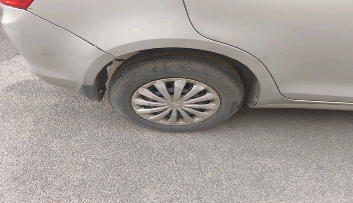 2015 Maruti Swift Dzire VXI, Petrol, Manual, 1,11,008 km, tyre