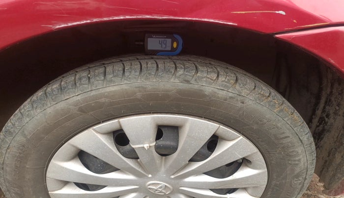 2011 Toyota Etios G, Petrol, Manual, 1,28,972 km, tyre
