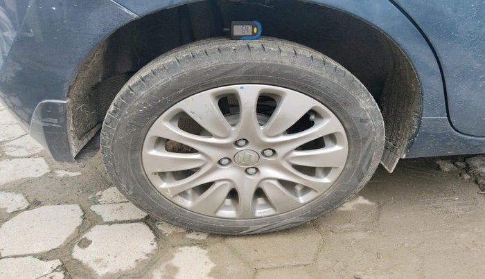 2017 Maruti Baleno ZETA PETROL 1.2, Petrol, Manual, 57,287 km, tyre