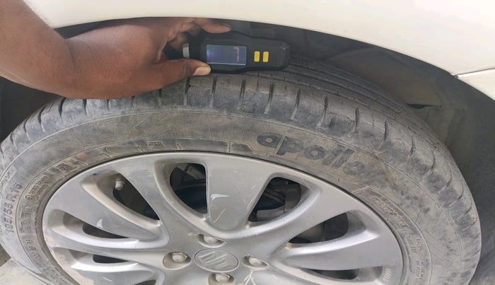 2017 Maruti Baleno ZETA PETROL 1.2, Petrol, Manual, 48,286 km, tyre