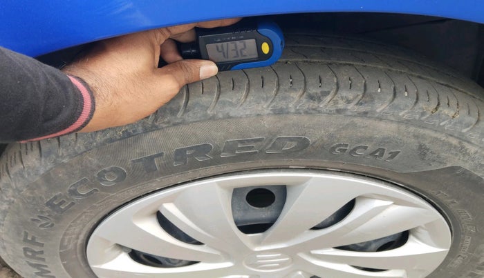 2024 Maruti Swift VXi, Petrol, Manual, 33,066 km, tyre