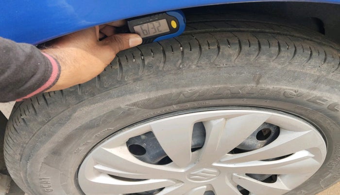 2024 Maruti Swift VXi, Petrol, Manual, 33,066 km, tyre