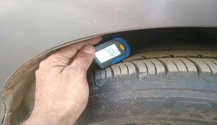 2011 Honda City 1.5L I-VTEC S MT, Petrol, Manual, 1,32,406 km, tyre