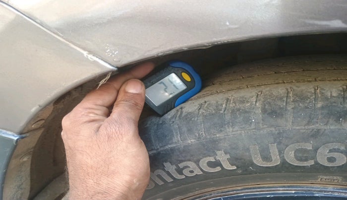 2011 Honda City 1.5L I-VTEC S MT, Petrol, Manual, 1,32,406 km, tyre