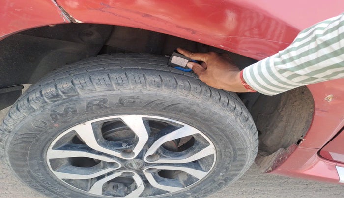 2015 Nissan Terrano XV D THP PREMIUM 110 PS, Diesel, Manual, 92,395 km, tyre