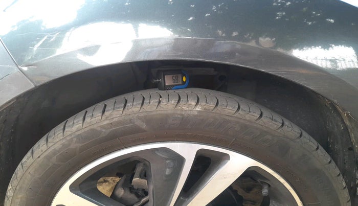 2021 Tata ALTROZ XZ PETROL, Petrol, Manual, 67,582 km, tyre