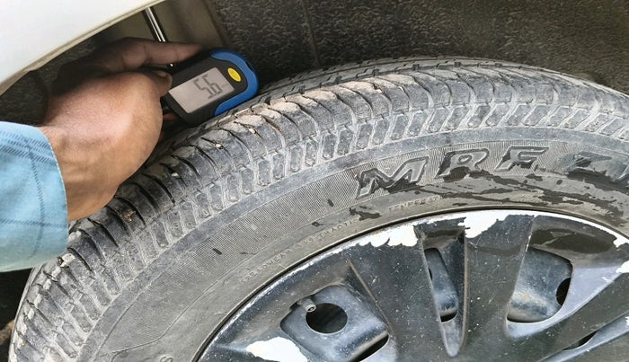 2015 Maruti Swift VDI, Diesel, Manual, 62,502 km, tyre