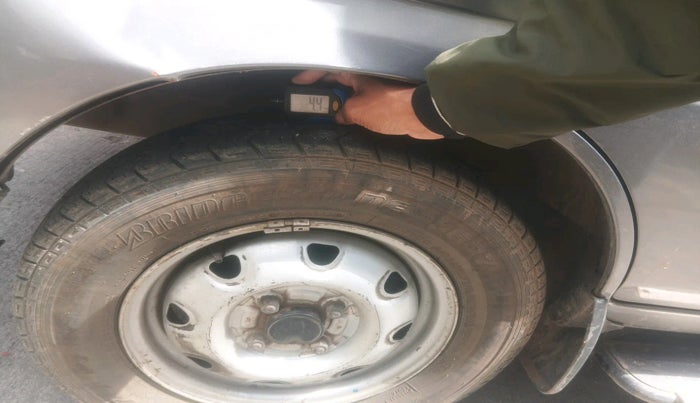 2010 Maruti Eeco 5 STR WITH A/C+HTR, Petrol, Manual, 91,983 km, tyre