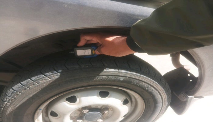 2010 Maruti Eeco 5 STR WITH A/C+HTR, Petrol, Manual, 91,983 km, tyre