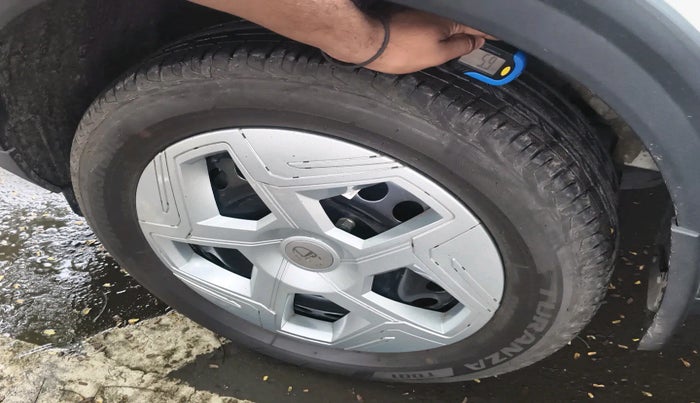 2025 Tata NEXON Smart + 1.5, Diesel, Manual, 1,682 km, tyre