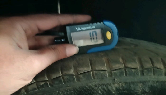 2014 Maruti Swift Dzire VXI, Petrol, Manual, 38,327 km, tyre