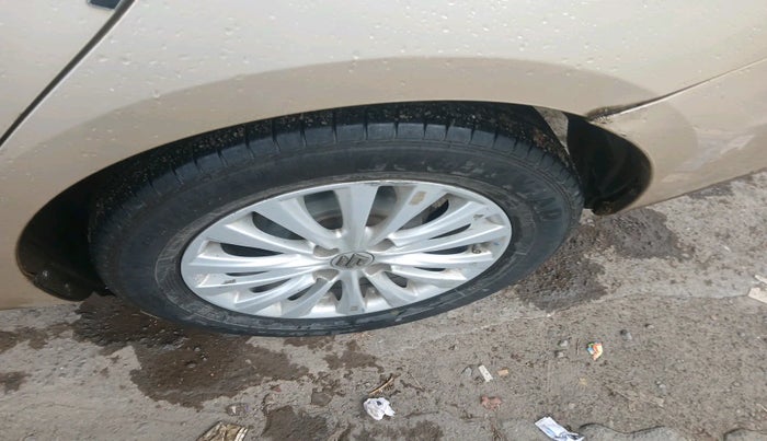 2016 Maruti Ciaz ZDI SHVS, Diesel, Manual, 1,13,497 km, tyre