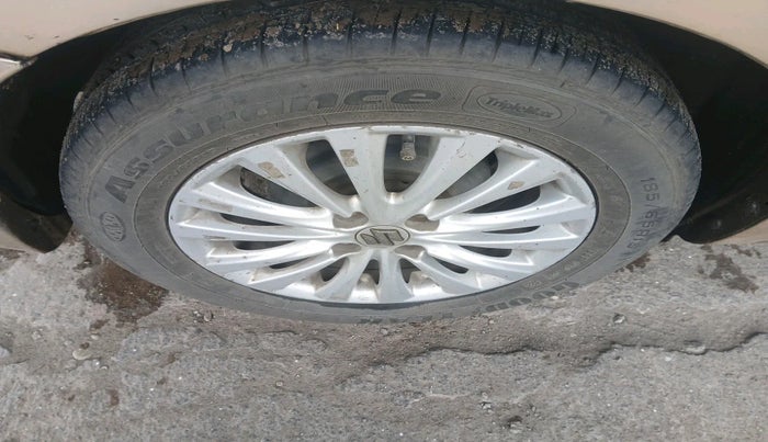 2016 Maruti Ciaz ZDI SHVS, Diesel, Manual, 1,13,497 km, tyre