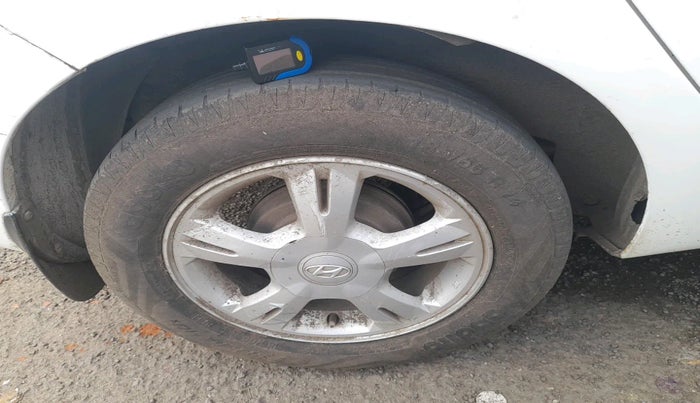 2011 Hyundai i20 SPORTZ 1.2, Petrol, Manual, 1,20,799 km, tyre