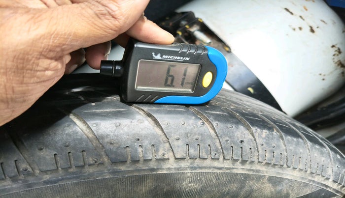 2018 Maruti Celerio VXI CNG, Petrol, Manual, 65,315 km, tyre