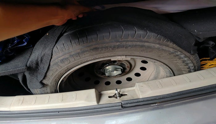 2018 Maruti Celerio VXI CNG, Petrol, Manual, 1,19,153 km, tyre