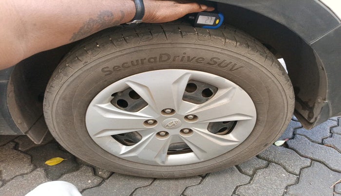 2016 Hyundai Creta E 1.6 PETROL, Petrol, Manual, 74,457 km, tyre