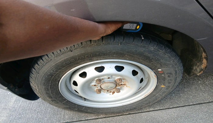 2018 Tata Tiago XZA PETROL, Petrol, Automatic, 22,206 km, tyre