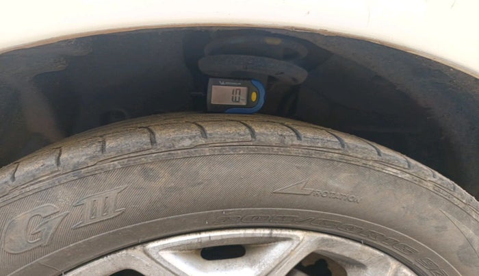 2013 Ford Ecosport TITANIUM 1.5L DIESEL (OPT), Diesel, Manual, 1,22,828 km, tyre