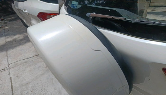 2013 Ford Ecosport TITANIUM 1.5L DIESEL (OPT), Diesel, Manual, 1,22,828 km, tyre