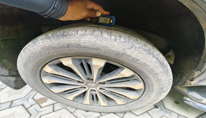 2022 MG GLOSTER SAVVY 6 STR 2.0 TWIN TURBO 4WD, Diesel, Automatic, 37,267 km, tyre