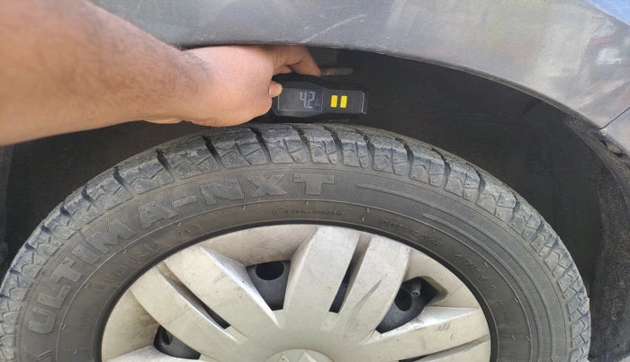 2013 Maruti Alto 800 LXI, Petrol, Manual, 47,612 km, tyre