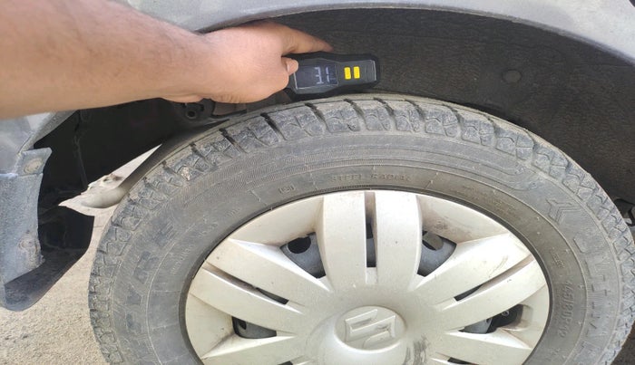 2013 Maruti Alto 800 LXI, Petrol, Manual, 47,612 km, tyre