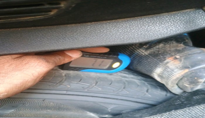 2016 Honda Jazz 1.2L I-VTEC V AT, Petrol, Automatic, 75,915 km, tyre