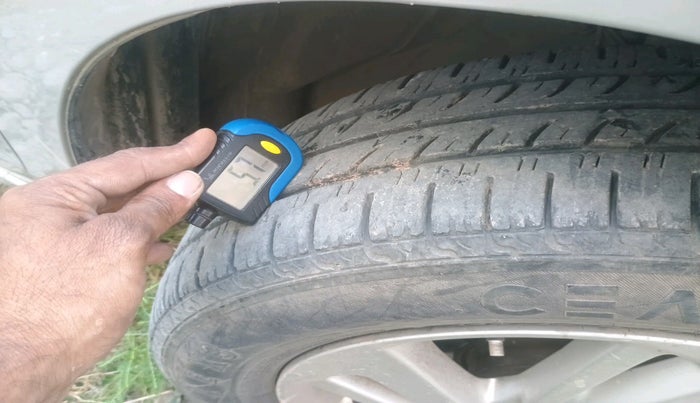 2016 Honda Jazz 1.2L I-VTEC V AT, Petrol, Automatic, 75,915 km, tyre