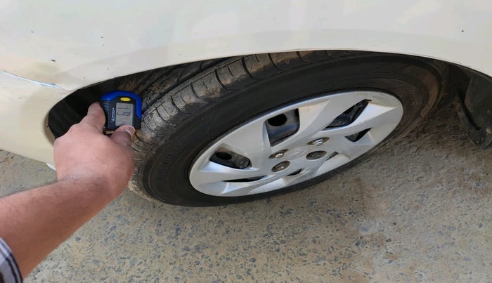 2016 Honda Amaze 1.5L I-DTEC SX, Diesel, Manual, 75,612 km, tyre