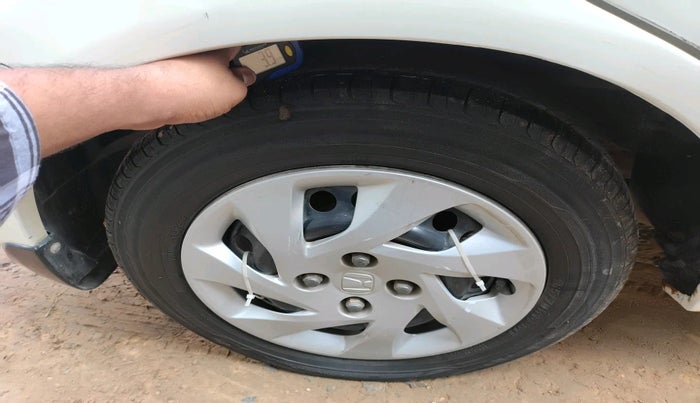 2016 Honda Amaze 1.5L I-DTEC SX, Diesel, Manual, 75,612 km, tyre