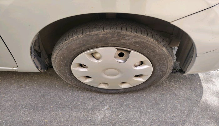 2011 Maruti Wagon R 1.0 LXI, Petrol, Manual, 25,669 km, tyre