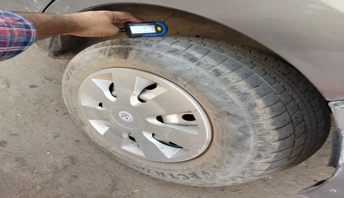 2017 Maruti Celerio LXI, Petrol, Manual, 55,159 km, tyre