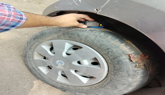 2017 Maruti Celerio LXI, Petrol, Manual, 55,159 km, tyre