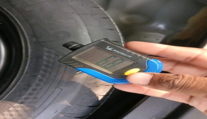 2024 Maruti Grand Vitara SIGMA SMART HYBRID, Petrol, Manual, 10,814 km, tyre