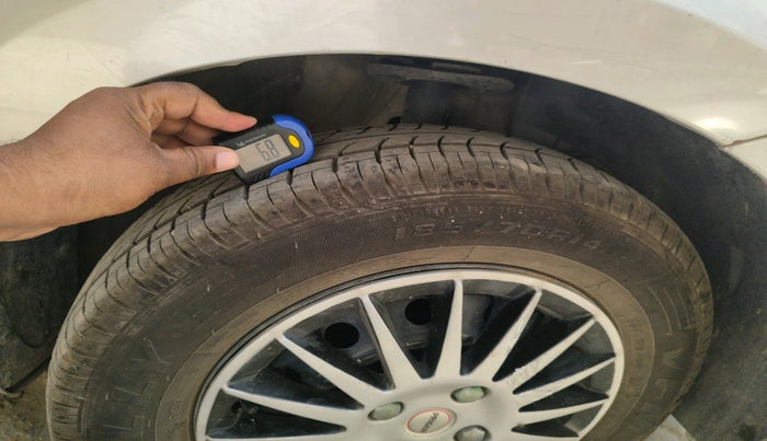 2020 Maruti Swift LXI, Petrol, Manual, 42,108 km, tyre