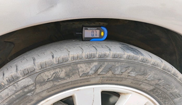 2013 Hyundai i20 SPORTZ 1.4 CRDI, Diesel, Manual, 1,37,542 km, tyre