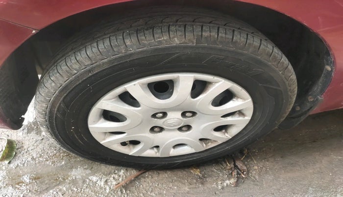 2010 Hyundai i20 MAGNA 1.2, Petrol, Manual, 1,06,232 km, tyre