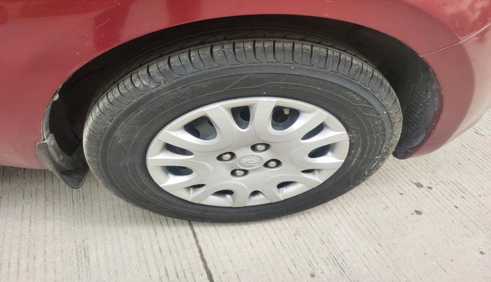 2010 Hyundai i20 MAGNA 1.2, Petrol, Manual, 1,06,232 km, tyre