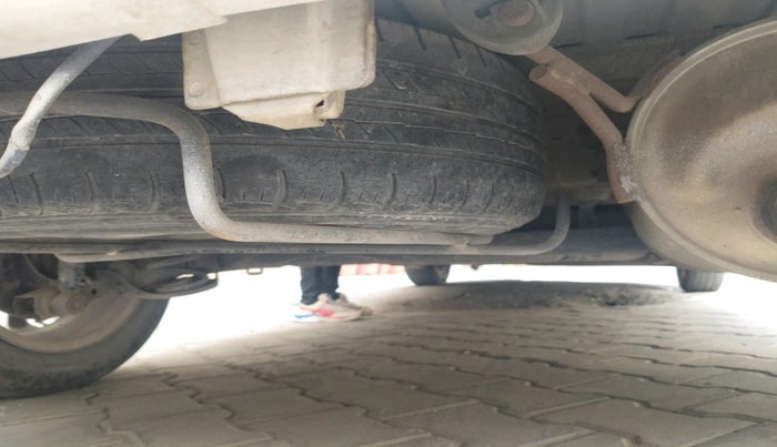 2012 Maruti Ertiga ZXI, Petrol, Manual, 1,39,996 km, tyre