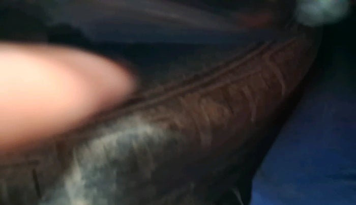 2016 Renault Kwid RXL, Petrol, Manual, 85,745 km, tyre