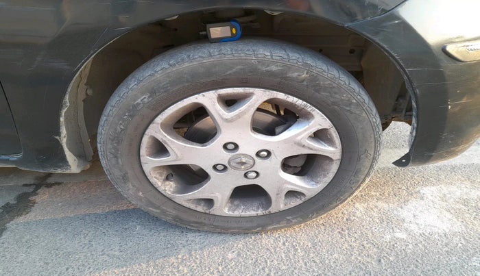 2013 Renault Pulse RXZ AIRBAGS, Diesel, Manual, 85,592 km, tyre