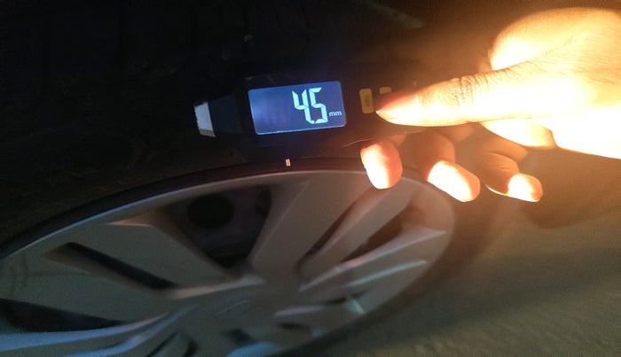 2016 Honda Jazz 1.2L I-VTEC SV, Petrol, Manual, 62,161 km, tyre