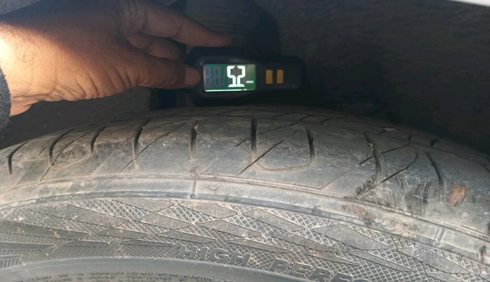 2016 Skoda Octavia ELEGANCE 1.8 TSI AT, Petrol, Automatic, 98,028 km, tyre