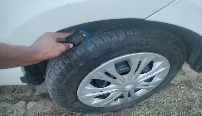 2018 Tata Zest XM 75PS DIESEL, Diesel, Manual, 74,287 km, tyre