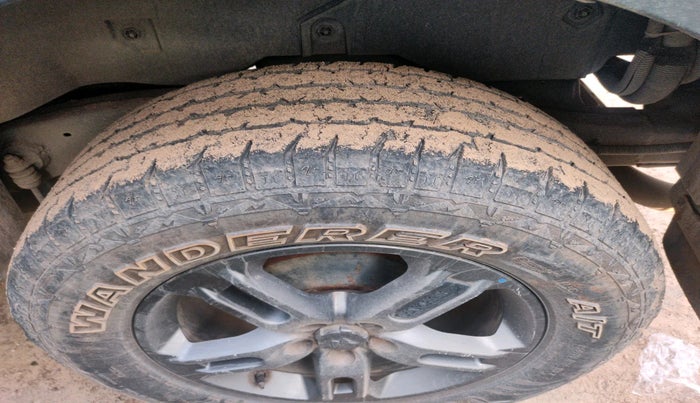 2023 Mahindra Thar LX P 2WD AT HT, Petrol, Automatic, 65,000 km, tyre