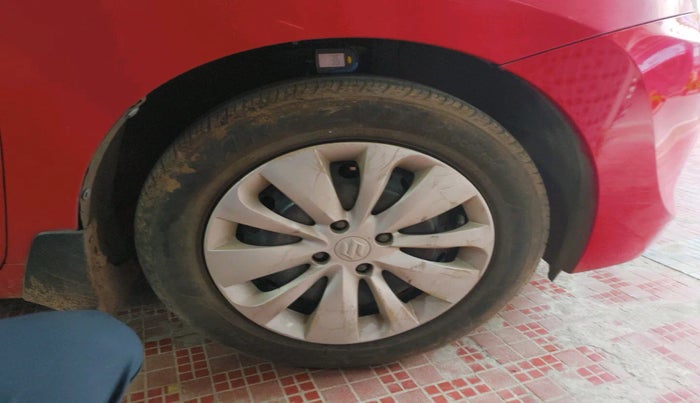 2016 Maruti Baleno DELTA CVT PETROL 1.2, Petrol, Automatic, 55,693 km, tyre