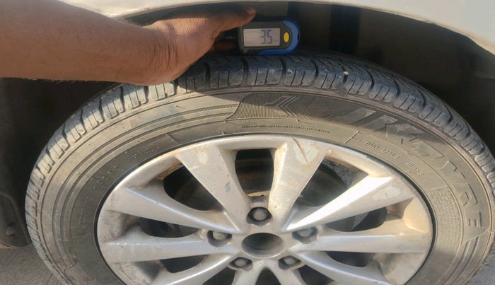 2013 Maruti Ertiga ZDI, Diesel, Manual, 4,52,405 km, tyre