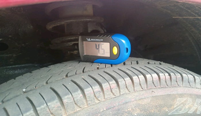 2010 Maruti Wagon R LXI MINOR, Petrol, Manual, 65,052 km, tyre